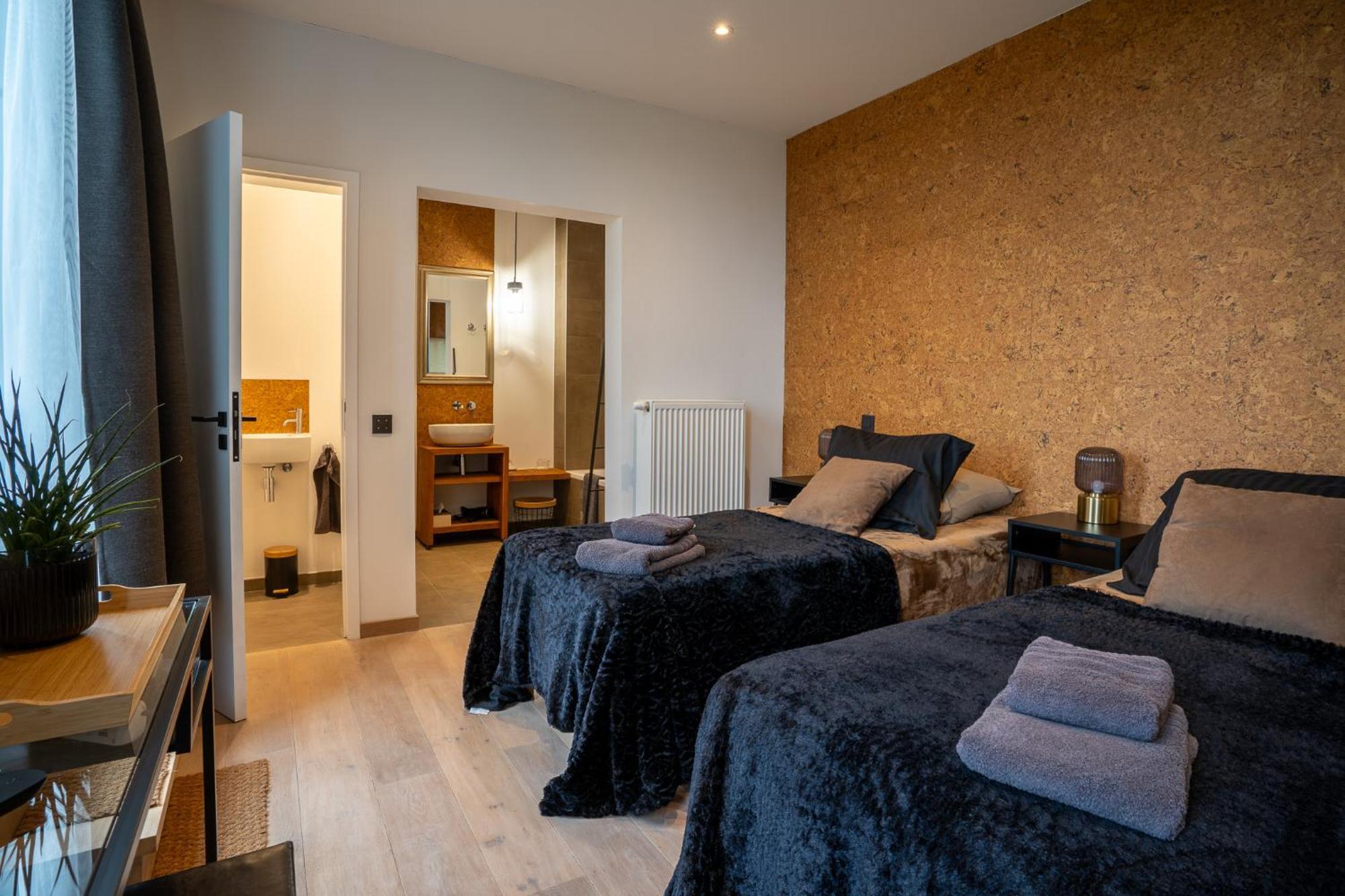 Les Arbres Sous Le Vent A 10 Min De Pairi Daiza Bed & Breakfast Jurbise Bagian luar foto